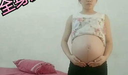 麻豆一,从青涩校园到时尚巅峰的蜕变之路